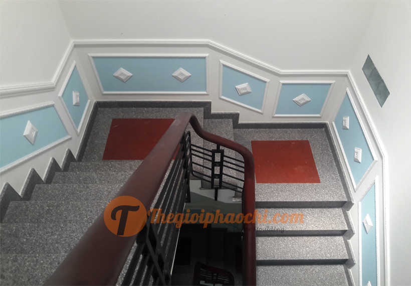 10 Mẫu Khung Tường Cầu Thang Bằng Phào Chỉ Hàn Quốc Tuyệt Đẹp